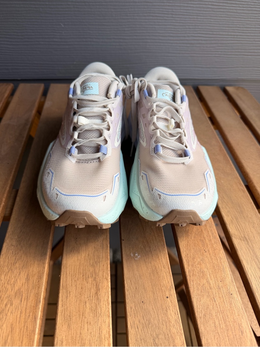 Brooks Caldera 7 Trail Running - Women’s size 6 - Picture 2 of 6